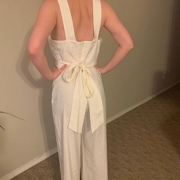 NWT Antonio Melani ivory jumpsuit romper, size 6 - Picture 7 of 10